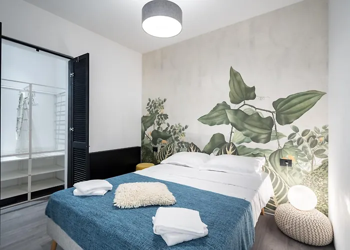 Modern Industrial Retreat Apartman *