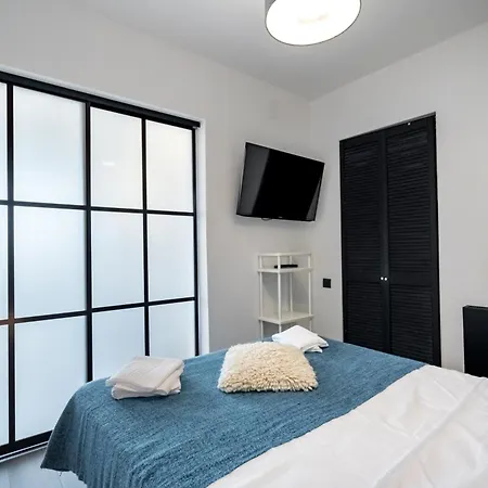 Apartment Modern Industrial Retreat